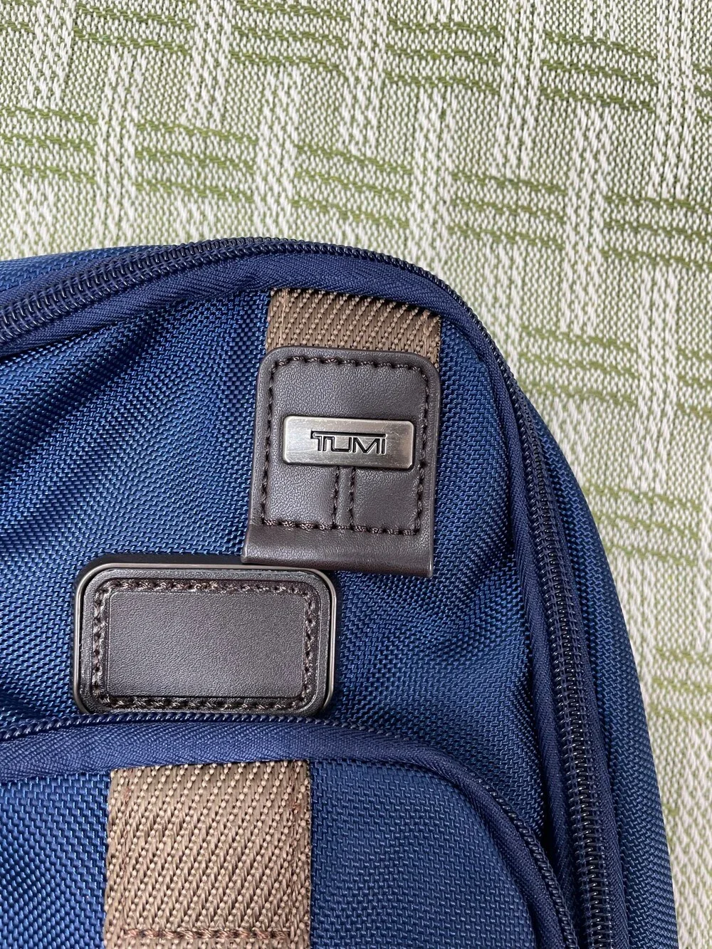 Tumi Alpha Bravo Compact Shoulder Bag - Navy